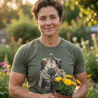 Lesbian army couple t-shirt