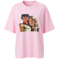 Young lesbian couple, T-shirt