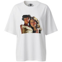 Young lesbian couple, T-shirt