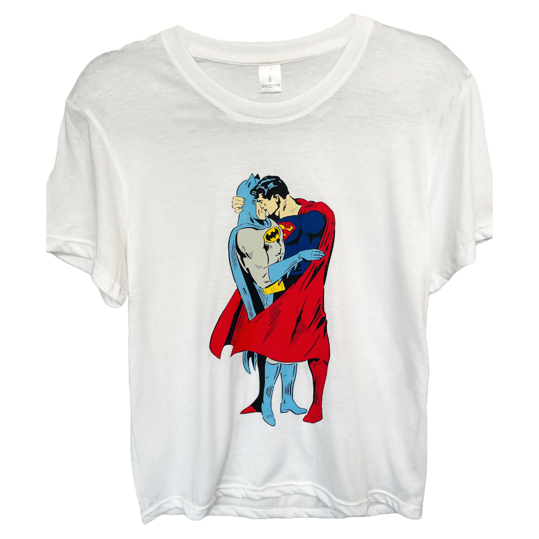 Batman and Superman kissing Gay T-Shirt